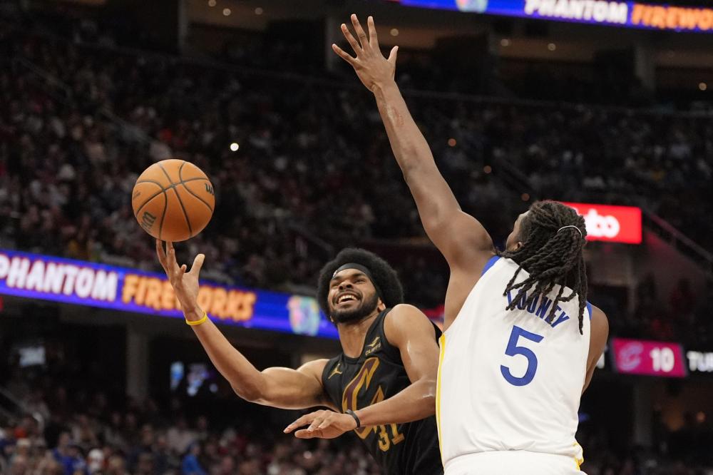 边路传球和 边路传球和