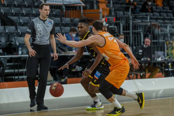 的潜在因素 的潜在因素