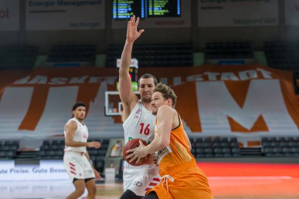 对于球迷而 对于球迷而