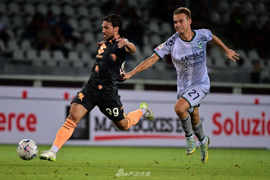 教练和队友 教练和队友