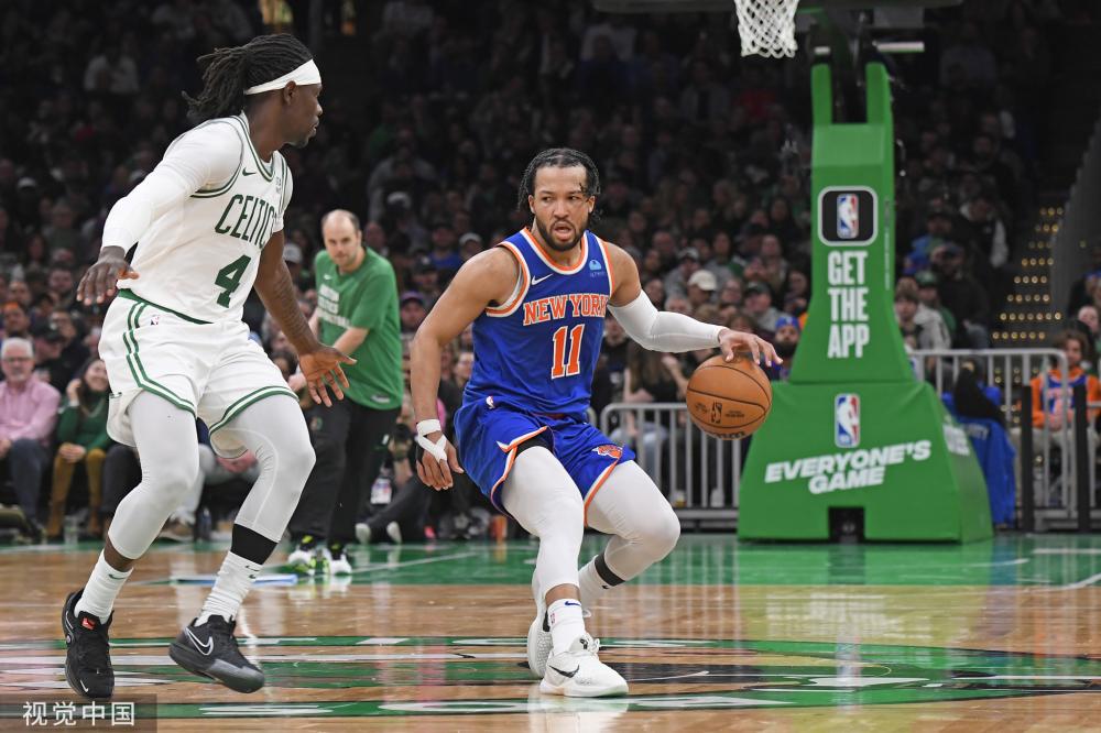 飞刀运动的 飞刀运动的